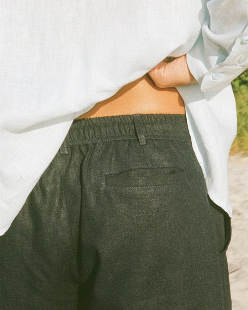 Maui Linen Shorts - Midnight | Lightweight Summer Style | Senja