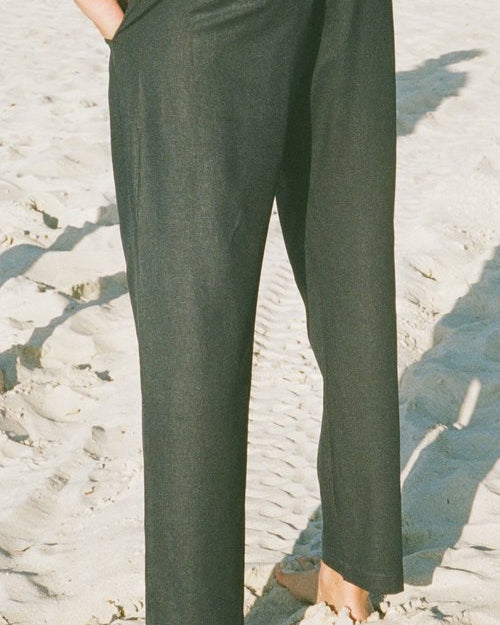 The Tulum Linen Pants - Midnight | Effortless Summer Style | Senja
