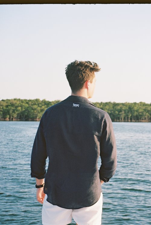 Mustique Linen Shirt - Midnight | Style & Comfort | Senja